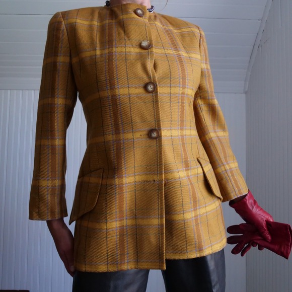 Vintage Jackets & Blazers - Vintage 80s Bill Blass Sport chic tailored plaid blazer